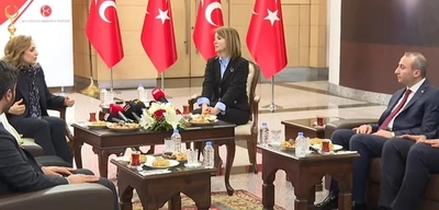 Siyasi Partiler Bayramlaşıyor: İlk Ziyaret DEM Parti ile MHP Arasında Gerçekleşti