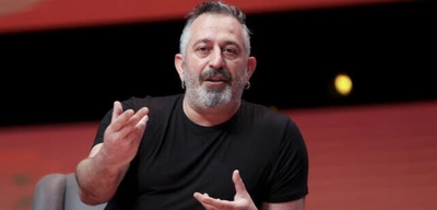 Cem Yılmaz'dan Sosyal Medya Eleştirilerine Yanıt