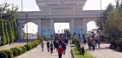 İstanbul Üniversitesi Cerrahpaşa Kampüsü'nde Feci Olay! Öğrenci Metrelerce Yükseklikten Düştü