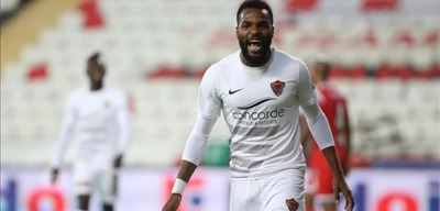 Aaron Boupendza Hayatını Kaybetti! Bir Dönem Süper Lig'de Oynamıştı! Aaron Boupendza Neden Öldü?