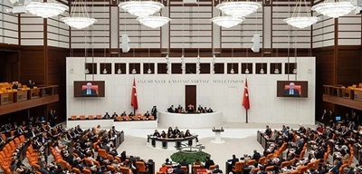 Cinsel İlişki Yasaklanıyor Mu? TBMM'ye Tartışmalı Kanun Teklifi