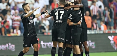 Beşiktaş, Derbilerde Ezeli Rakiplerine Karşı Zirvede
