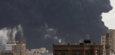 İsrail, Yemen'deki Sana Havalimanı'na Saldırdı