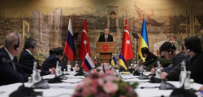 İstanbul'da Kritik Gün: Rusya ve Ukrayna Temsilcileri Barış için Yeniden Masada