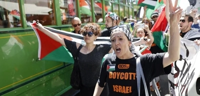 İsviçre'de İsrail'in Eurovision'a Katılması Protesto Ediliyor