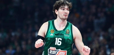 Cedi Osman'ın 19 Mayıs Paylaşımı Yunanistan'da Gündem Oldu! Taraftarlar İkiye Bölündü
