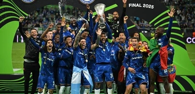 Chelsea, 5 Büyük Avrupa Kupasını Kazanan İlk Takım Oldu!