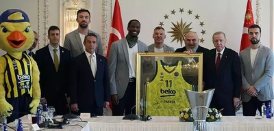 Cumhurbaşkanı Erdoğan, Fenerbahçe Heyetini Kabul Etti