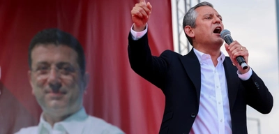 Özgür Özel'den Akın Gürlek'e Sert Eleştiriler