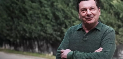 Vedat Milor'un "İzmit Simidi En İyisi" Açıklaması Sosyal Medyada Gündem Oldu!