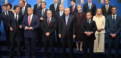 NATO Liderler Zirvesi'nden Aile Fotoğrafı
