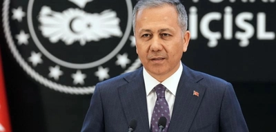 Yerlikaya'dan İzmir'deki Yangınlara Dair Açıklama