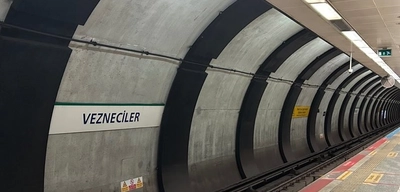 İstanbul Vezneciler Metro İstasyonunda Bir Kişi İntihar Etti!