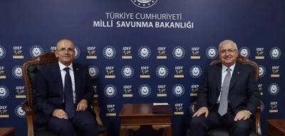 Bakan Güler ve Bakan Şimşek, IDEF 2025 Fuarı'nda