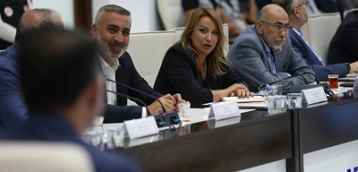 CHP ve İYİ Parti'li Vekillerden Bakan Kurum'a Teşekkür