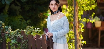 Cemre Baysel Yeni İmajıyla Beğeni Topladı