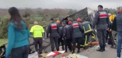 Antalya'da Yolcu Otobüsü Devrildi: 8 Ölü, 26 Yaralı