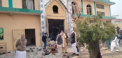 Pakistan'da Cuma Namazında Kanlı Saldırı