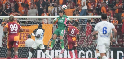 Spor Yazarlarından Çaykur Rizespor-Galatasaray Maçı Yorumları: Bu Kadro Şampiyonlar Ligi'nde İlk 8'e Girerdi!