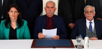 Öcalan'dan 'Demokratik Entegrasyon' Mesajı: Silah ve Şiddet Terk Edilmiştir