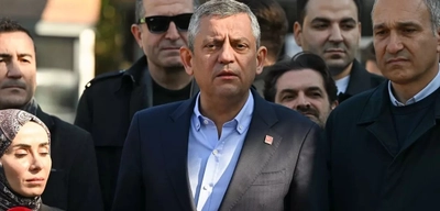 Özel'den Boğaziçi Üniversitesi'ndeki Eyleme Destek Ziyareti