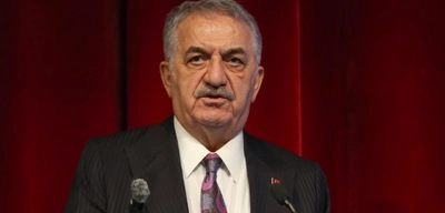 AK Parti'den Yeni Anayasa İçin "Ortak Masa" Stratejisi