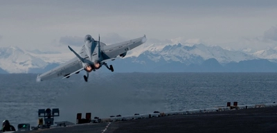Rus Bombardıman Uçakları Bering Denizi'nde