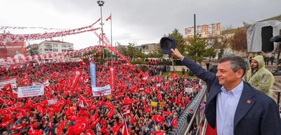 Özgür Özel'den Kocaeli'de İktidara "Sandık" Çağrısı