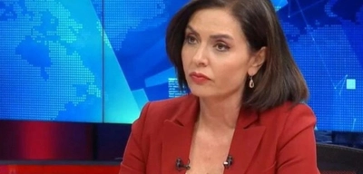 Özlem Gürses'ten Celal Karatüre'ye Sert Eleştiri: İlahilerin İçini Boşalttılar