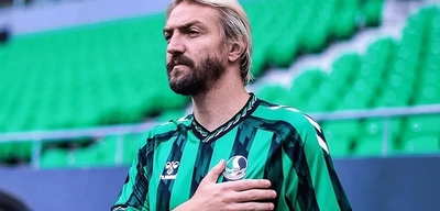 Sakaryaspor'da Caner Erkin Devri Kapandı: 12 Maçta 4 Kırmızı Kart Bardığı Taşırdı!