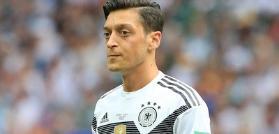 Mesut Özil'den Şampiyonluk Kehaneti: Dualarım Fenerbahçe ile