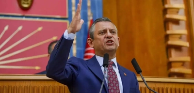 Özgür Özel'den "Dış Politikada Teslimiyet" Çıkışı: Türkiye Amerikan Planının Bir Parçası Yapılıyor