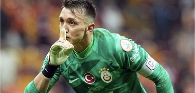 Muslera'nın Dönüşü Sosyal Medyayı Salladı: Uruguay Kampında "Yılların İzi" Gündem Oldu
