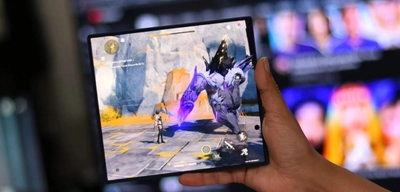 Samsung'dan iPhone Fold'a Rakip!
