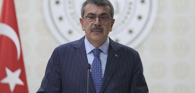Bakan Tekin'den Müfredat ve Teknoloji Mesajı