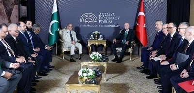 Erdoğan, Pakistan Başbakanı ile Görüştü