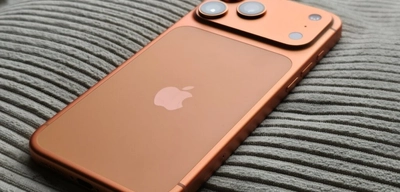 Apple 20. Yıl Dönümüne Özel iPhone Tasarladı