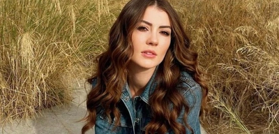 Burcu Özberk'ten Yaz Dizisi İtirafı: "Bence Ben O Yaşı Geçtim"