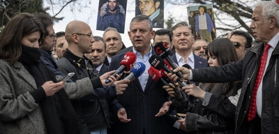 Özgür Özel'den Siyasetin Sıcak Başlıklarına Net Mesajlar