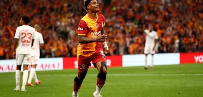 Galatasaray Şampiyonluğunu İlan Etti: Mario Lemina'dan Kupa Mesajı!