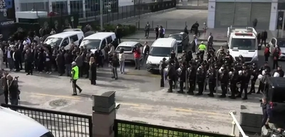 CHP Genel Merkezinde Gergin Anlar: Kılıçdaroğlu ve Özel Destekçileri Arasında Tahliye Tartışması
