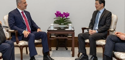 Bakan Fidan'dan Singapur'da Kritik Temaslar