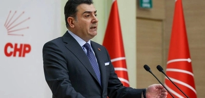 CHP'de Olağanüstü Kurultay Seferberliği: Zeynel Emre'den Açıklamalar