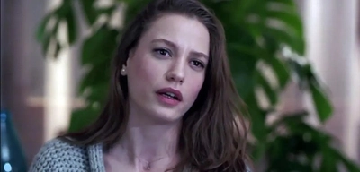 Serenay Sarıkaya 'Sevdiğim İnsanlar' Filmiyle Dönüyor