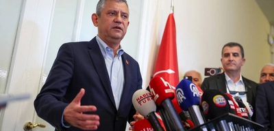 CHP'de Deprem: Özgür Özel'in A Takımı İstifa Ediyor!
