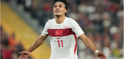 Galatasaray'da Can Uzun Operasyonu: Frankfurt ile 'Dünya Kupası' Pazarlığı
