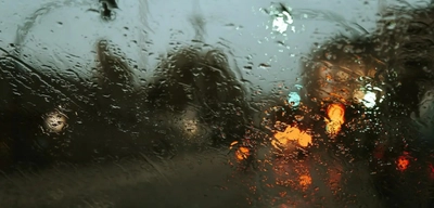 Meteoroloji'den Sağanak ve Fırtına Uyarısı