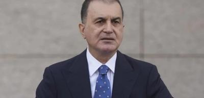 Ömer Çelik'ten Zirveye Özel Paylaşım