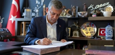 Özgür Özel Yeni Parti'yi Kurdu