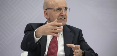 Bakan Şimşek'ten bütçe değerlendirmesi: "Mali disiplini koruyoruz, hedefler doğrultusundayız"
